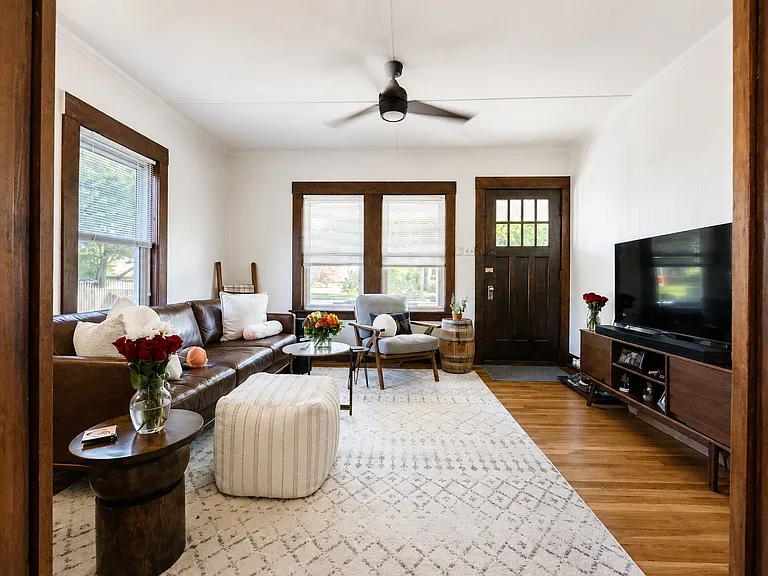 21 Madison St #2 — Photo 16