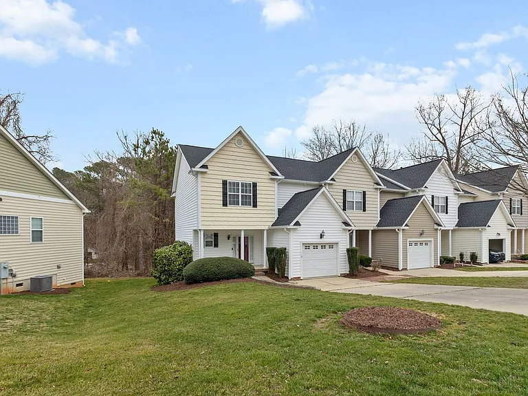 713 Magnolia Forest Ct — Photo 2