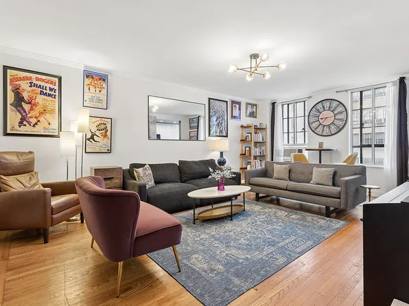 333 W 56th St APT 9L, New York, NY 10019