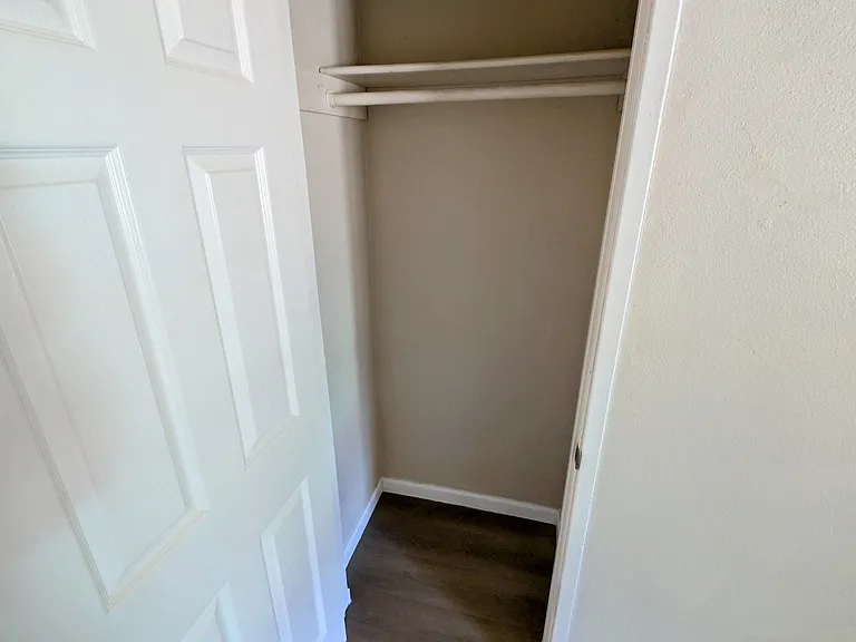 10613 Sheridan Ave S — Photo 4