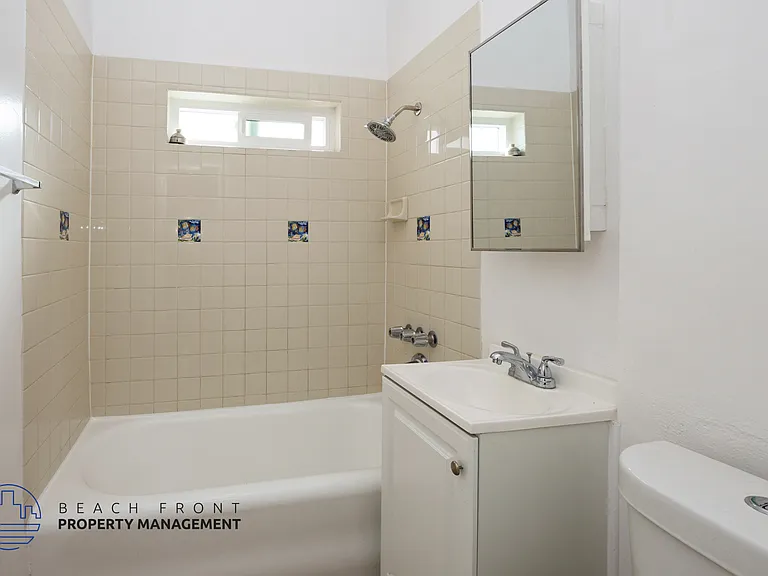 1430 Elm Avenue — Photo 13