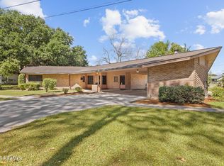 210 N Church Ave, Kaplan, LA 70548