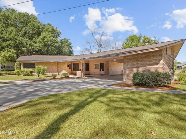 210 N Church Ave, Kaplan, LA 70548