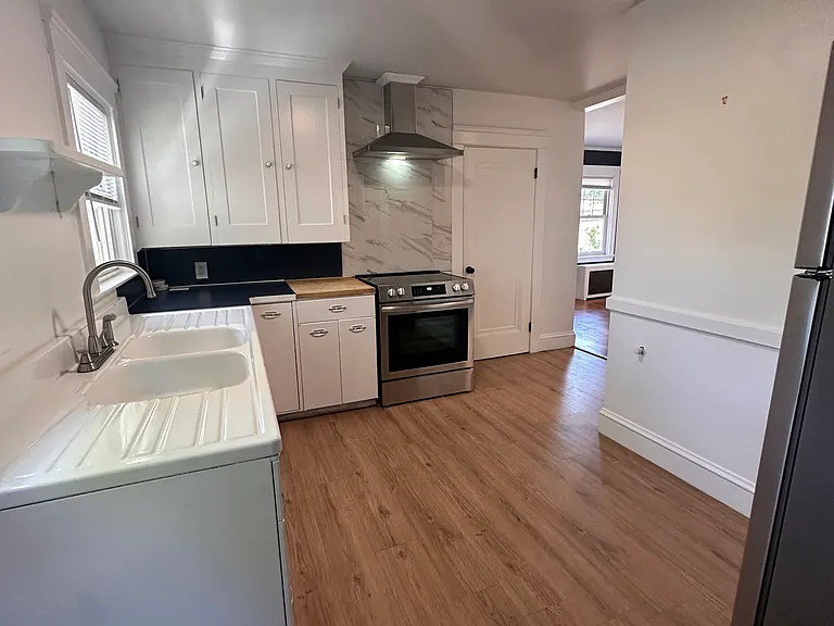 214 Pontiac Ave #2 — Photo 15