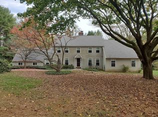 1 Hilltop Rd, Kennett Square, PA 19348