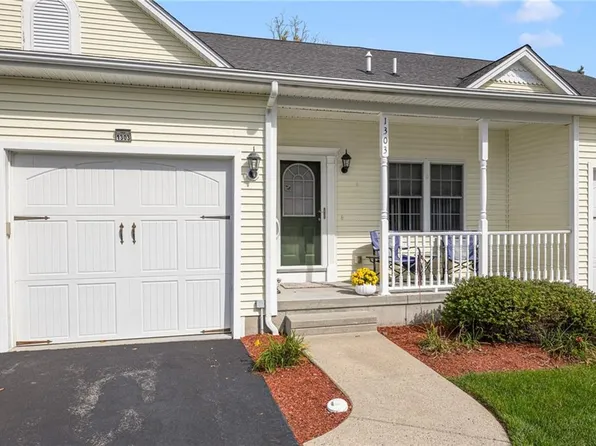 40 Old Louisquisset Pike Unit 1303, North Smithfield, RI 02896