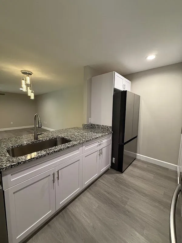 2 bed, 2.0 bath, 1178 sqft, $1,850 — Photo 2