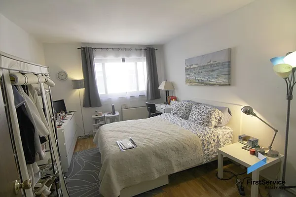 Rented by FirstService Realty (legacy) | media 22