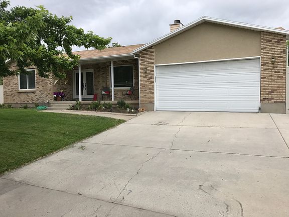 3rd image of 9960 S Yorkshire Dr