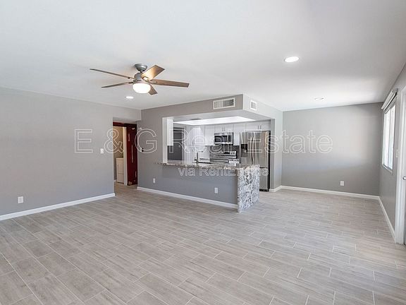3rd image of 1224 E Campus Dr