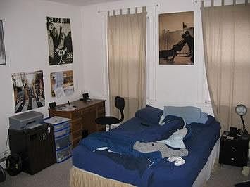 2nd image of 20 Alcott St #D2