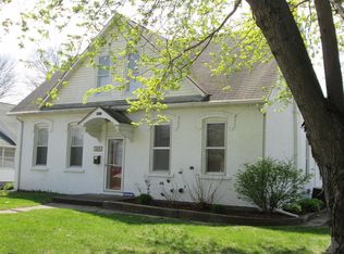 1841 Mount Pleasant St, Burlington, IA 52601