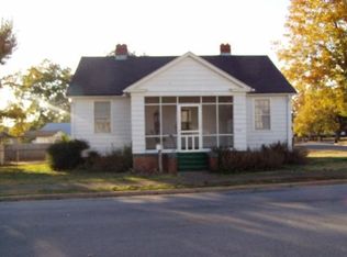 505 E Roberts Ave, Talladega, AL 35160