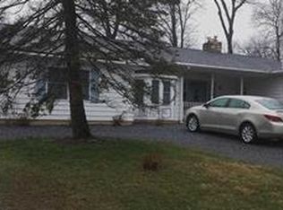 252 White Birch Ln, Harrisburg, PA 17112