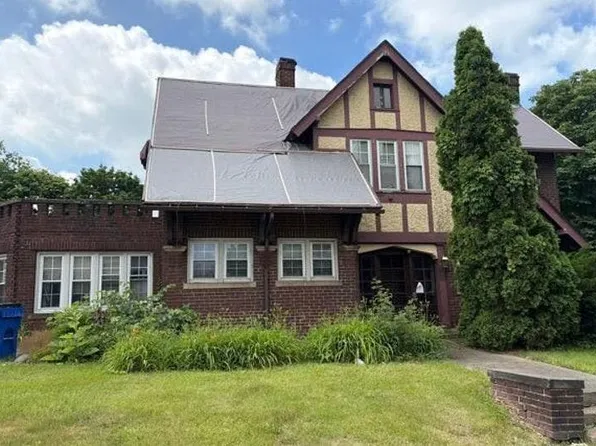 2601 Martin Luther King #J, Cleveland, OH 44105