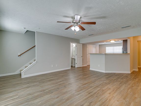 4th image of 2066 Caladonia Way