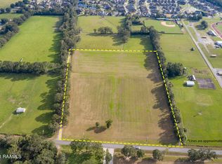 611 W Butcher Switch Rd, Lafayette, LA 70507