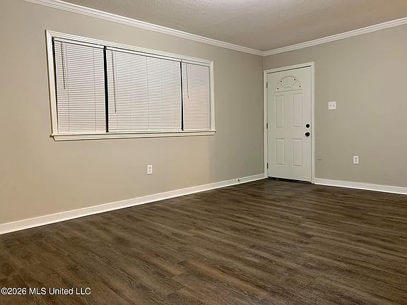 4th image of 3273 Old Brandon Rd
