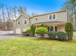 14 Meade Rd, North Reading, MA 01864