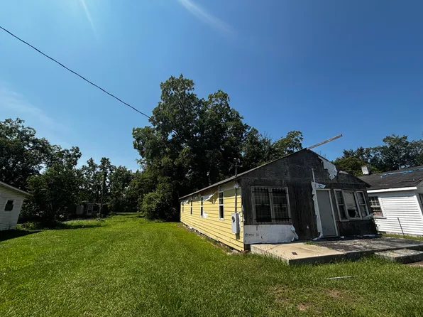708 Euclid St, Marion, SC 29571