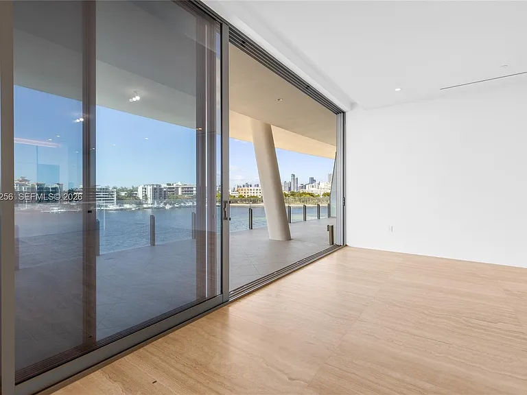 5 Grove Isle Dr #S401 — Photo 14