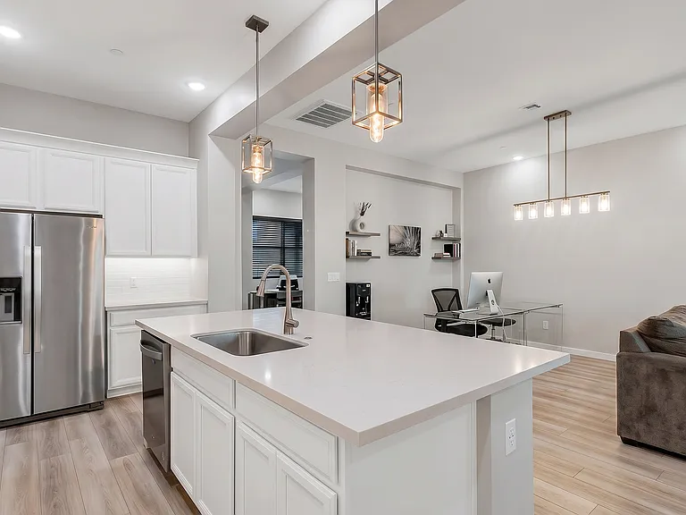 14027 W Desert Flower Dr — Photo 19