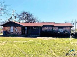284 Nevills Rd, Mt Pleasant, TX 75455
