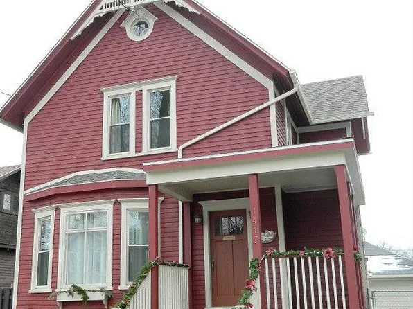 1417 4th St, Bay City, MI 48708