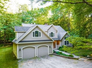 93 Lyon Rd, Burlington, CT 06013