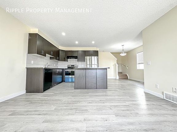 3rd image of 10586 Cityscape Dr NE
