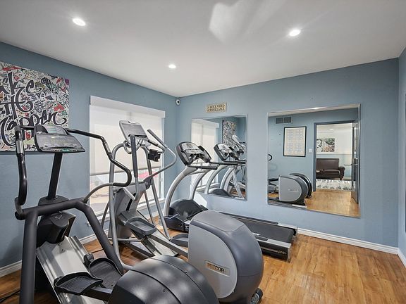 Hollyhills Apartments Denton TX- Cardio Fitness Center
