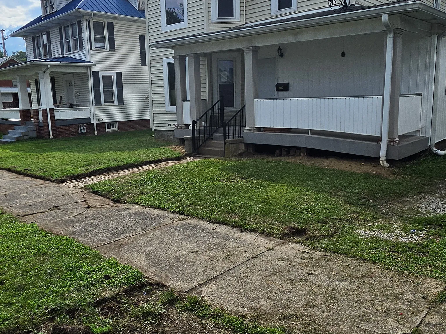 3 bed, 1874 sqft, $2,000 — Photo 2