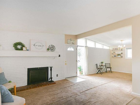 4th image of 8441 Alder Ave