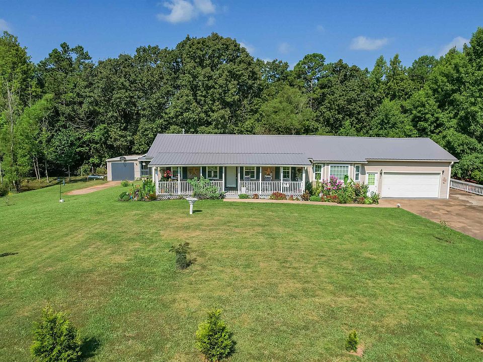 1st image of 573 Clay Hill Dr