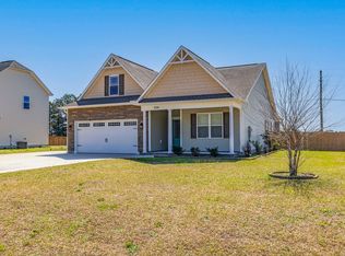 200 Holly Grove Ct E, Jacksonville, NC 28540