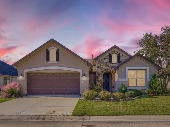 10108 Sandhurst Dr, Denton, TX 76207