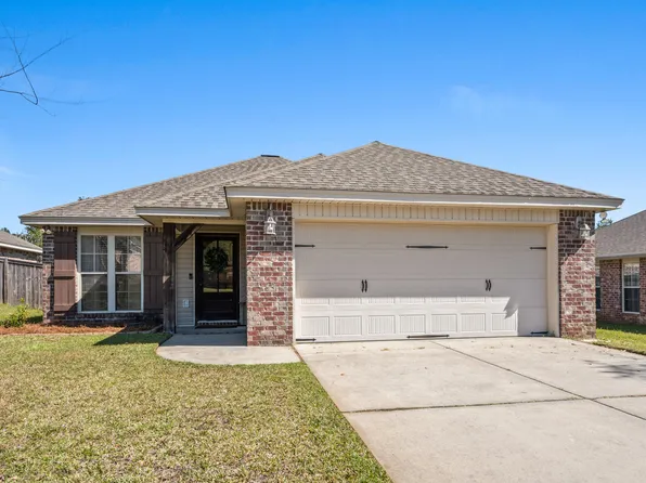 57 Hawthorne Dr, Hattiesburg, MS 39402