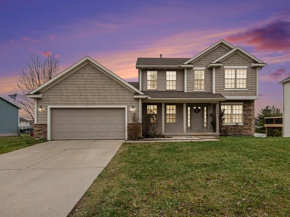 1749 Steam Engine St SE, Kentwood, MI 49508