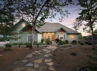 303 Appaloosa Ln, Grants Pass, OR