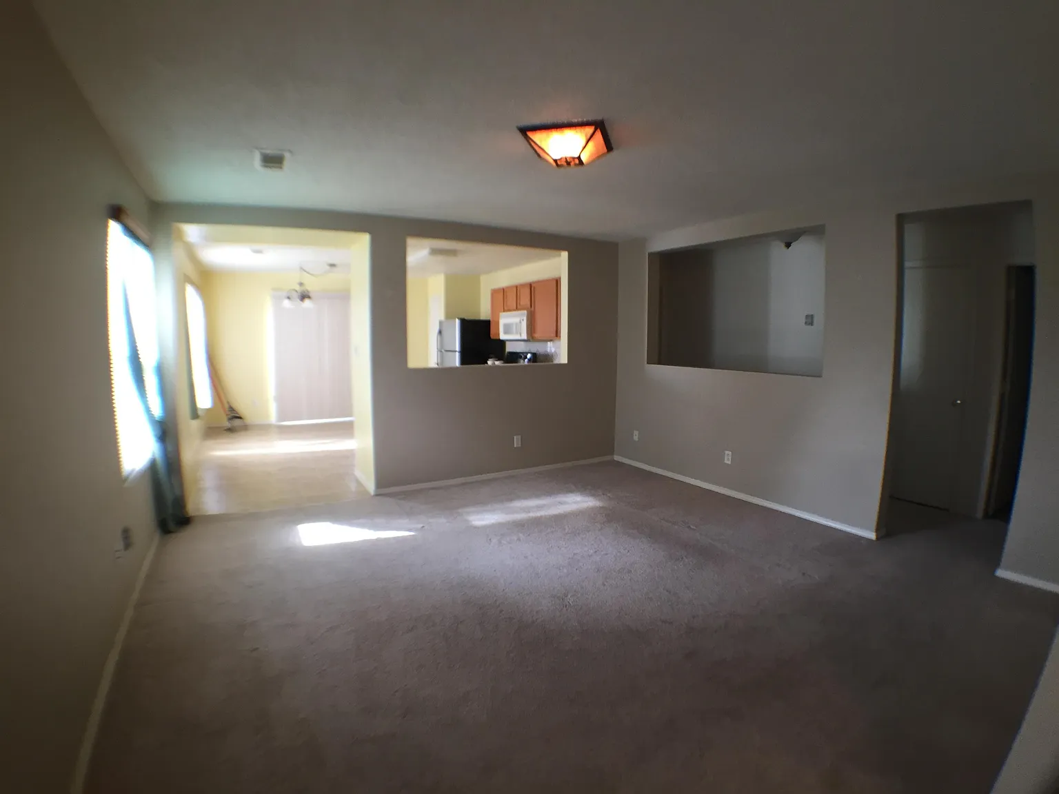 2 bed, 2.0 bath, 1244 sqft, $1,850 — Photo 3