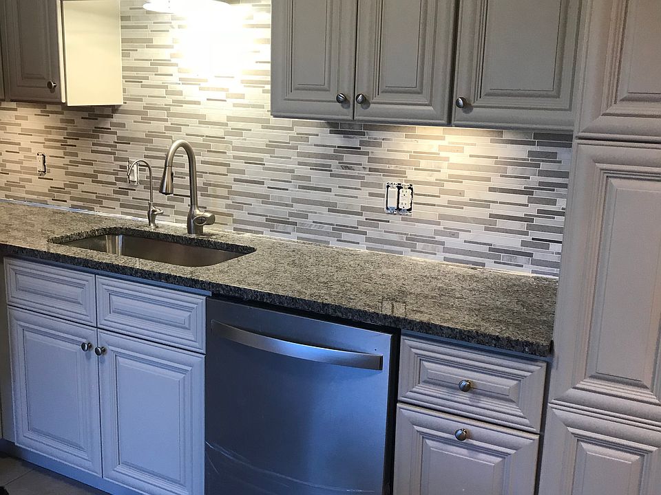 All new stainless appliances