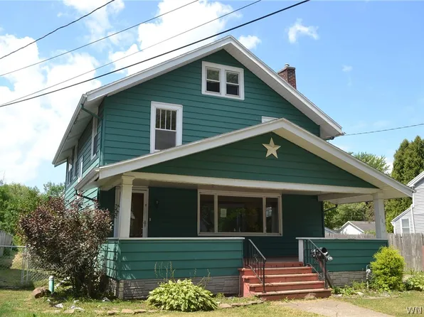 107 S Main St, Angola, NY 14006