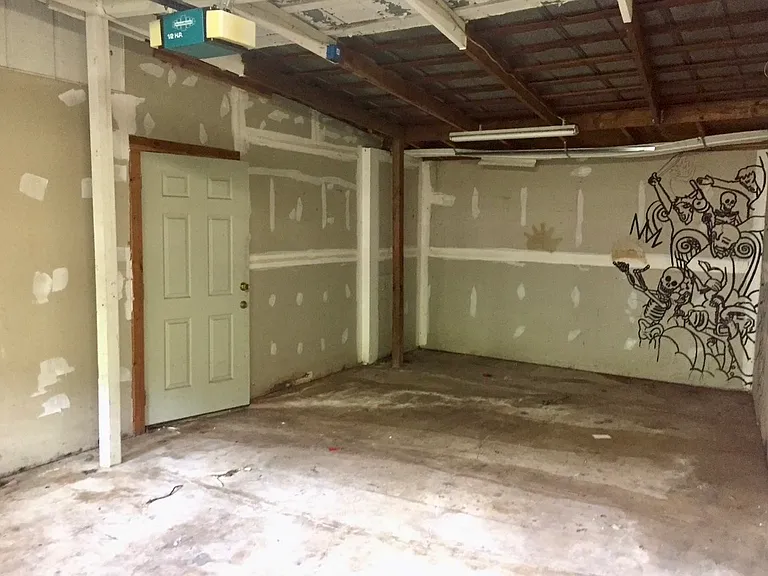 3014 Yadkin Ave — Photo 38