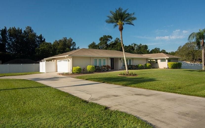 1st image of 6206 Caracara St
