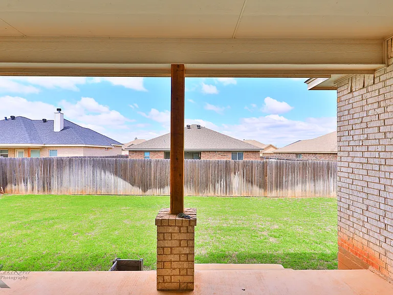 3126 Oakley St — Photo 25
