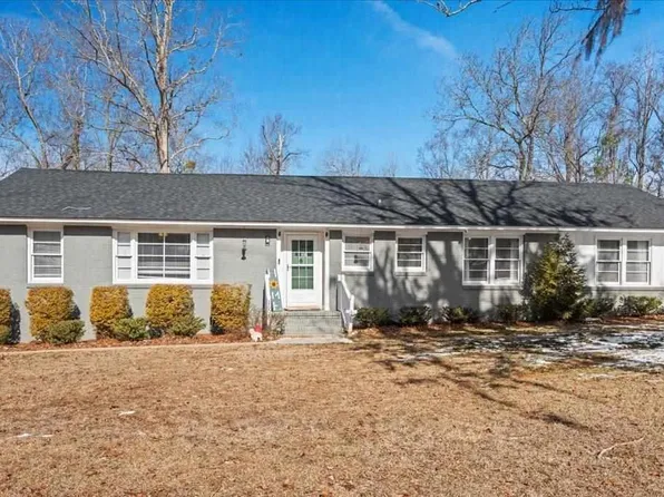 2607 E Briarwood Dr, Florence, SC 29505