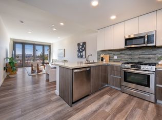 1070 S Bedford St #203, Los Angeles, CA 90035