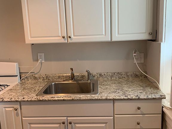 2nd image of 3436 Virginia Ave #A