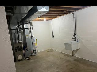 740 Locust Ridge Dr, Pittsburgh, PA 15209