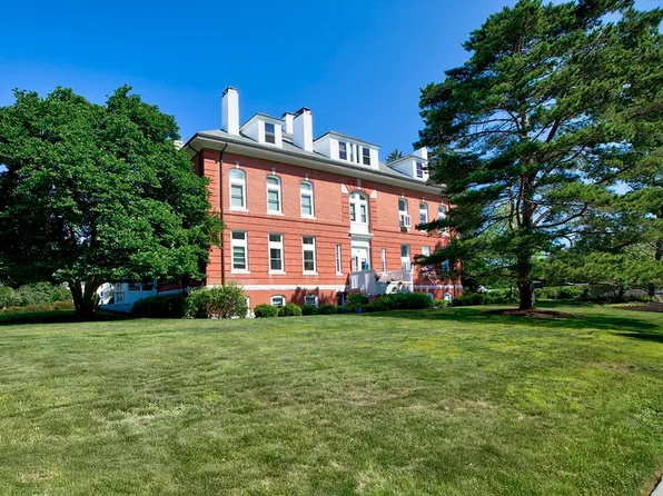 66 Haskell St #Gs, Beverly, MA 01915